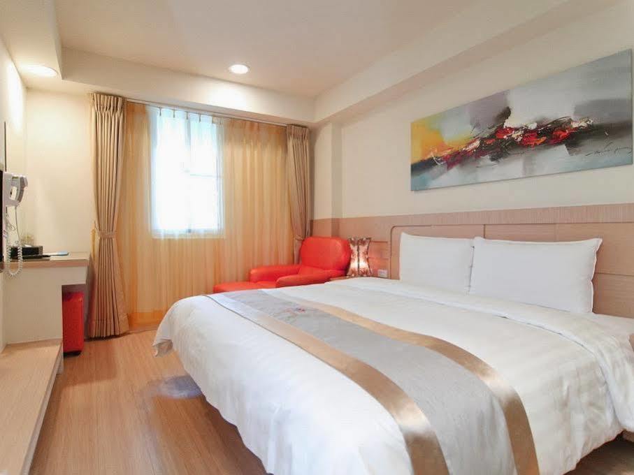 Clownfish Resort Hengchun Old Town Exterior foto