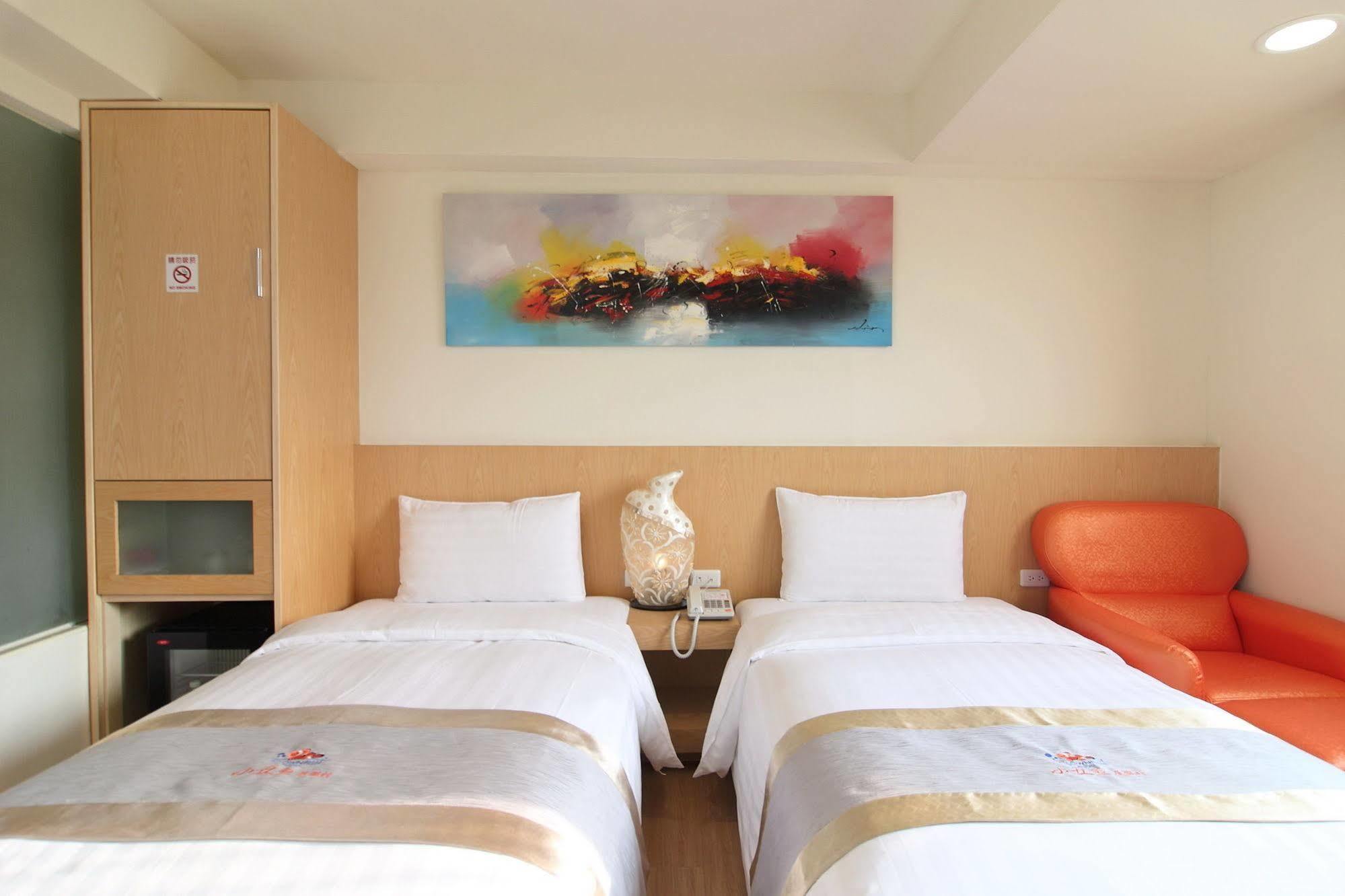 Clownfish Resort Hengchun Old Town Exterior foto